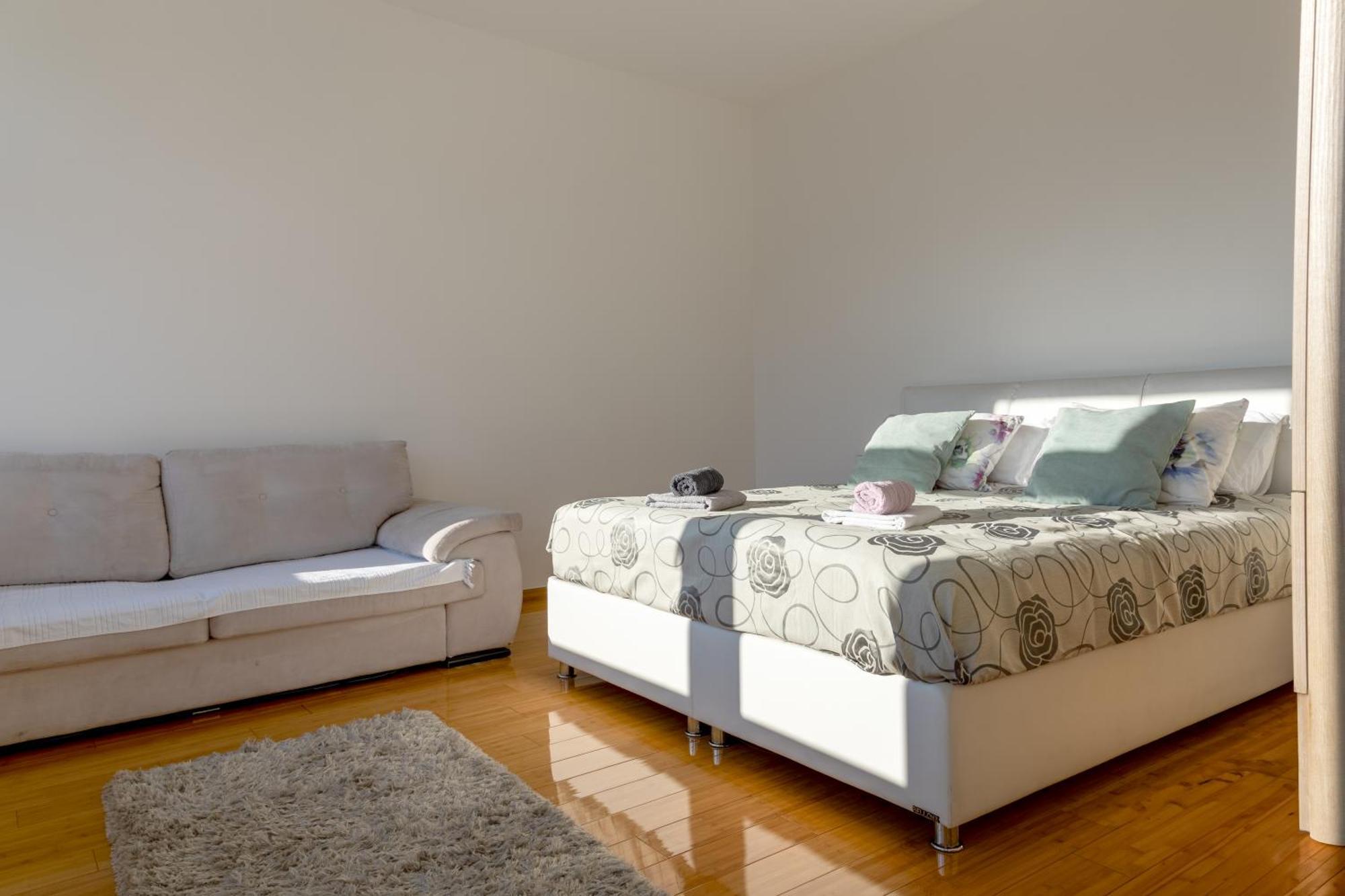 Central Apartment Mirza Sarajevo Ngoại thất bức ảnh